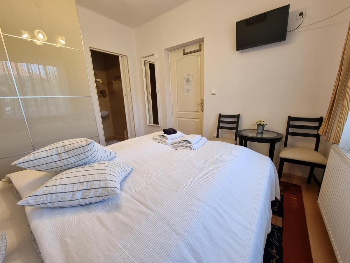 Abigel Vendeghaz Hotel Miskolc Ngoại thất bức ảnh